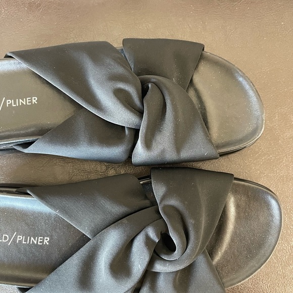 Donald Pliner Women's Black Folley Slide Sandals size 8 summer work concert - Picture 13 of 16